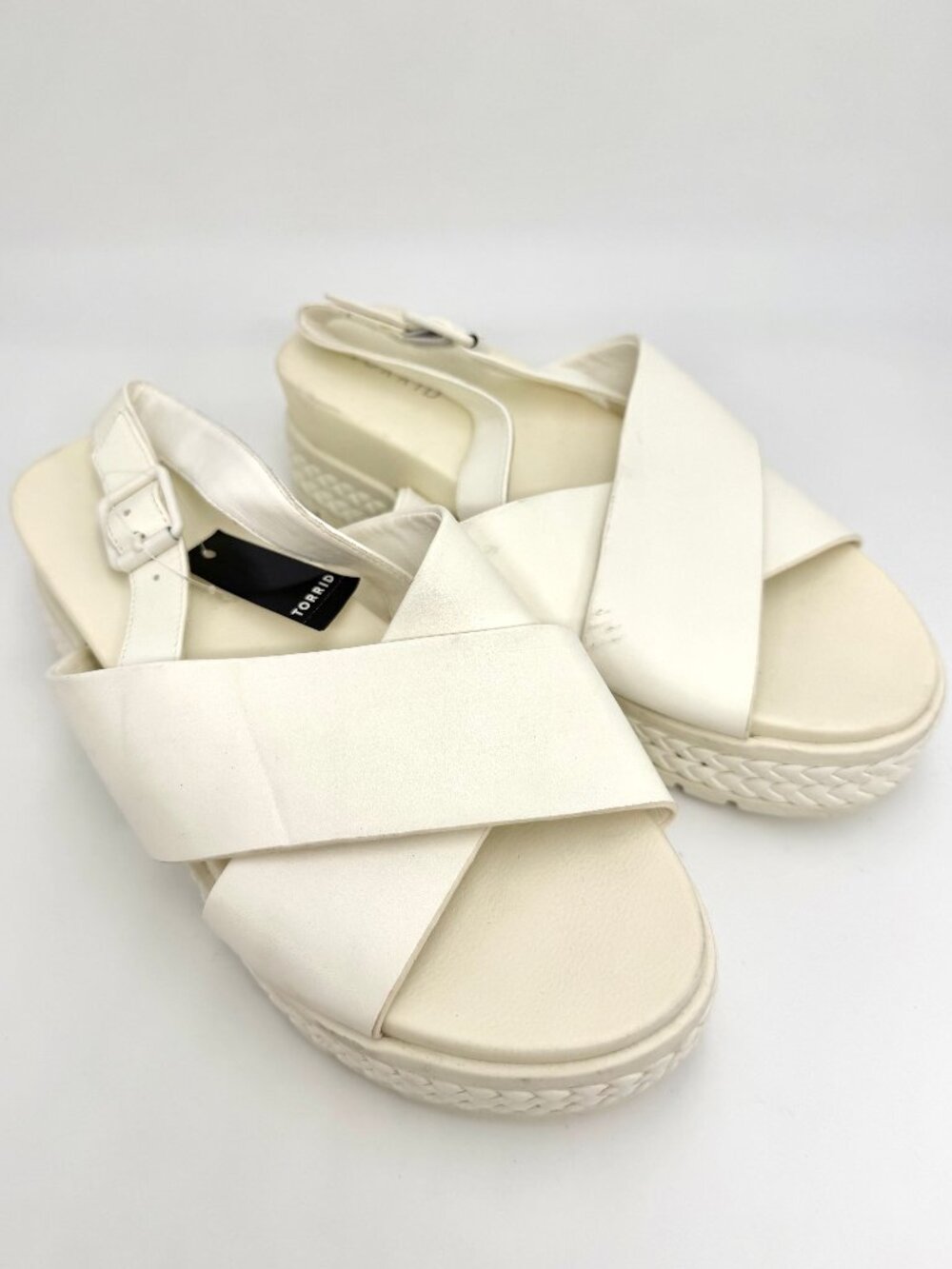 Torrid White Criss Cross Platform Sandal - Size 8WW